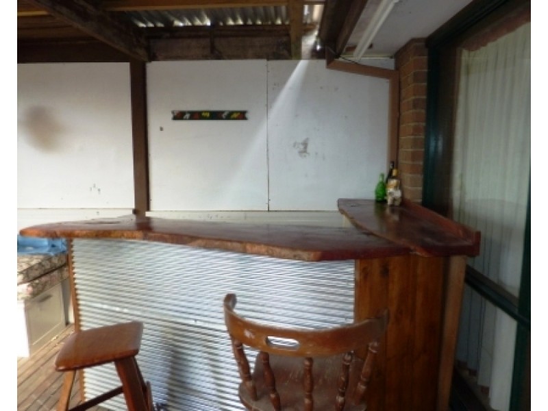 22 Weeden Crescent, Hallam VIC 3803