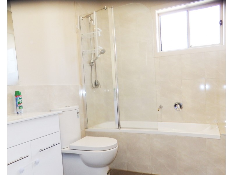 4 Anbar Mews, Hallam VIC 3803