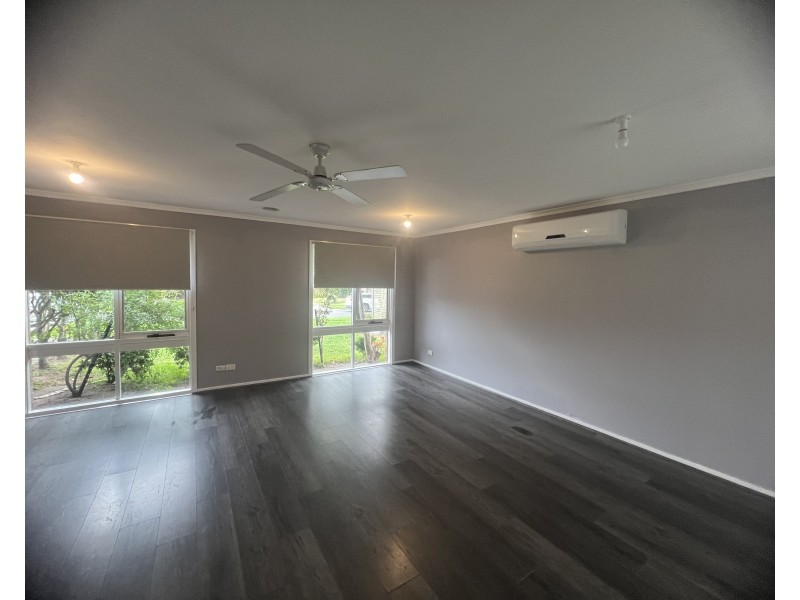 149 Courtenay Avenue, Cranbourne North VIC 3977