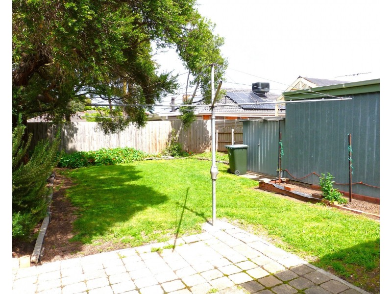 1/6 Henry Avenue, Hallam VIC 3803