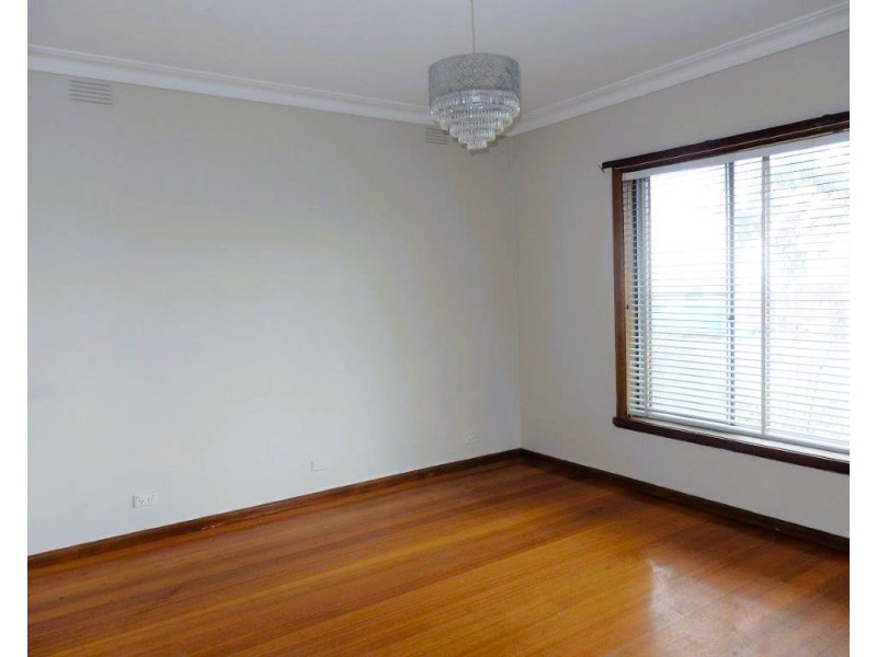 92 Princes Hwy, Hallam VIC 3803