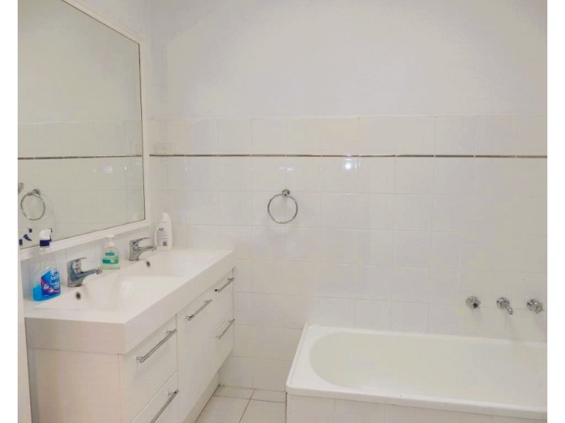 92 Princes Hwy, Hallam VIC 3803