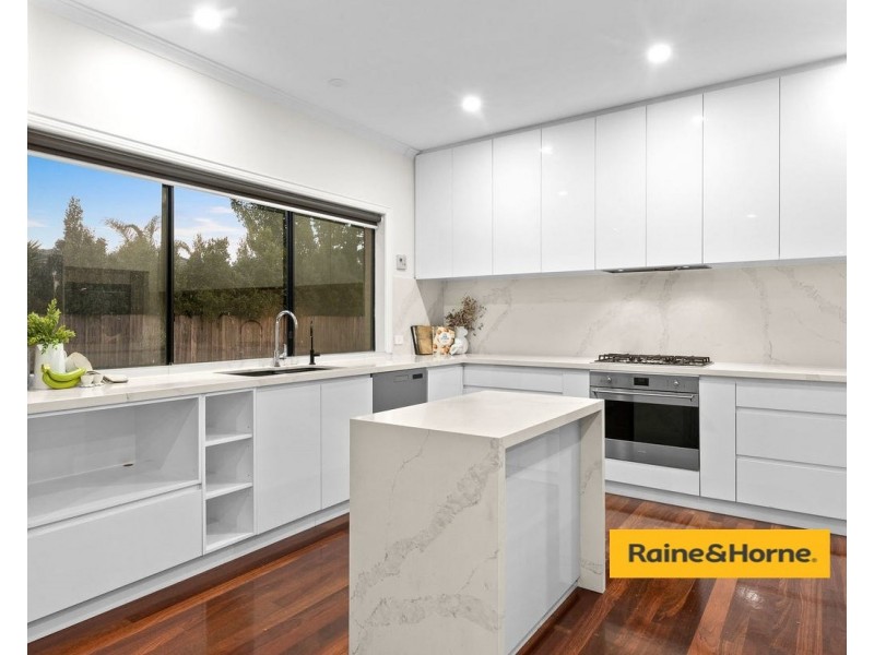 66-68 Brookvale Close, Beaconsfield VIC 3807