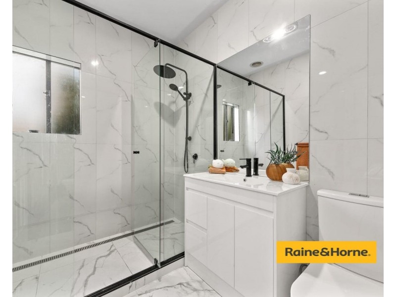 66-68 Brookvale Close, Beaconsfield VIC 3807