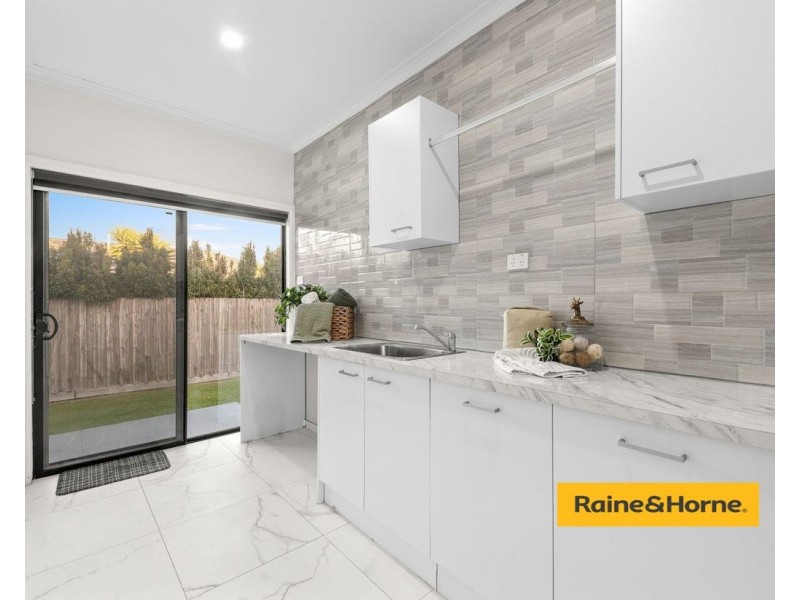 66-68 Brookvale Close, Beaconsfield VIC 3807