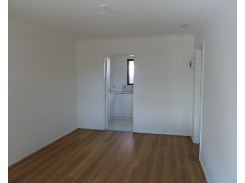 3/8 Latimer Street, Noble Park VIC 3174