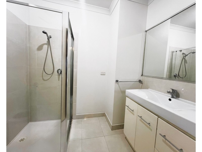 6/77-79 FRAWLEY ROAD, Hallam VIC 3803