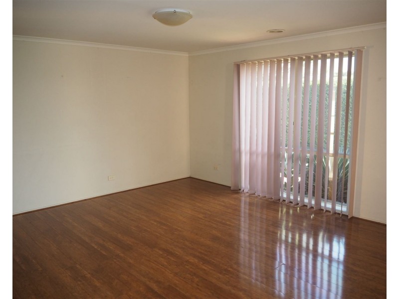 24 BOUNTY WAY, Berwick VIC 3806