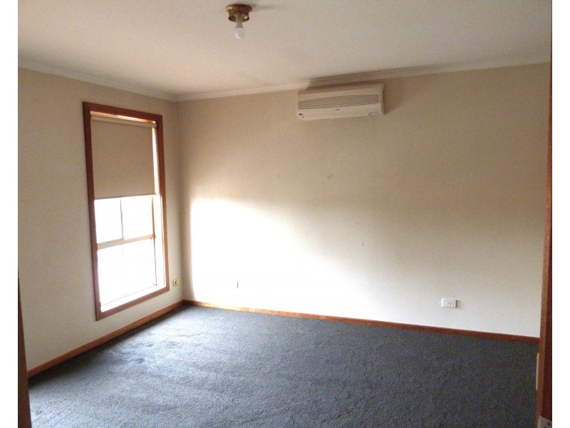 9/8-10 Belgrave Hallam Rd, Hallam VIC 3803