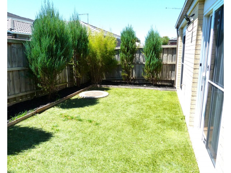 152 Primrose Avenue, Officer VIC 3809