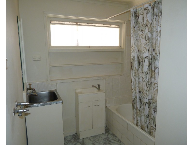 17 Third Avenue, Dandenong North VIC 3175