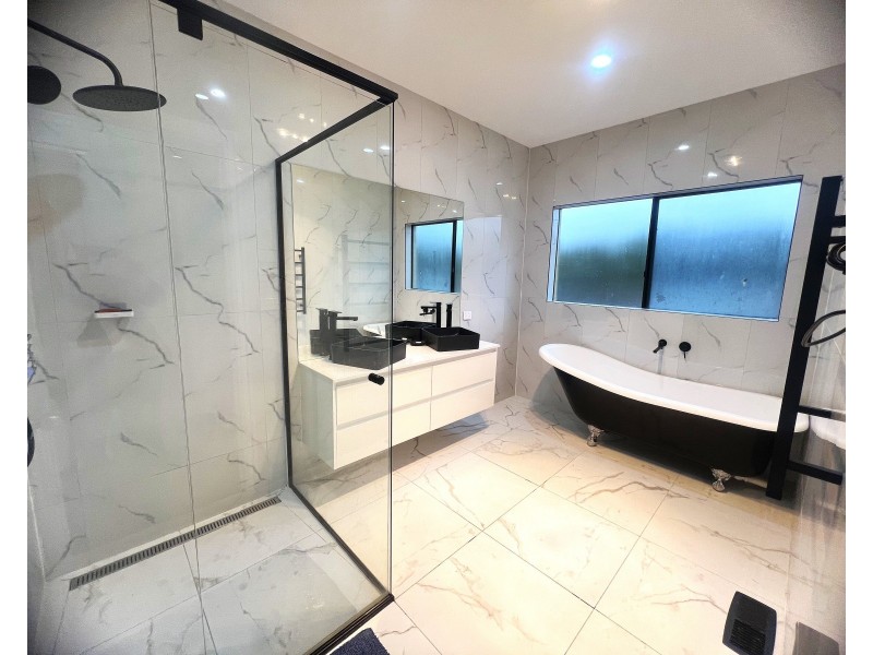 66-68 Brookvale Close, Beaconsfield VIC 3807