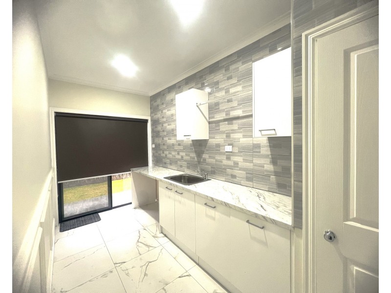 66-68 Brookvale Close, Beaconsfield VIC 3807