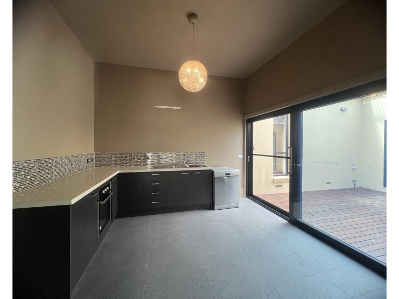 66-68 Brookvale Close, Beaconsfield VIC 3807