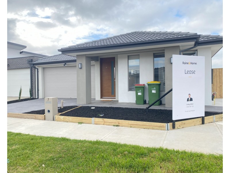 7 Hyla Way, Officer VIC 3809