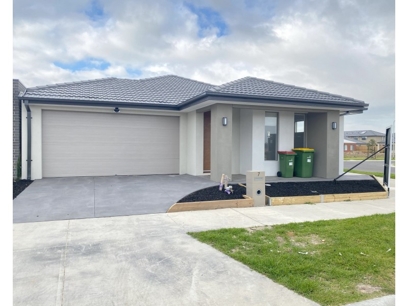 7 Hyla Way, Officer VIC 3809