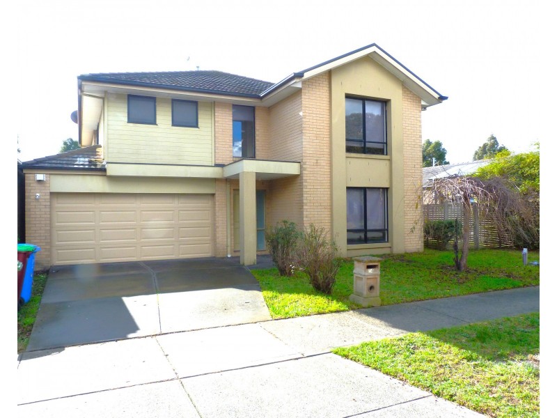 14 White Gum Way, Cranbourne North VIC 3977