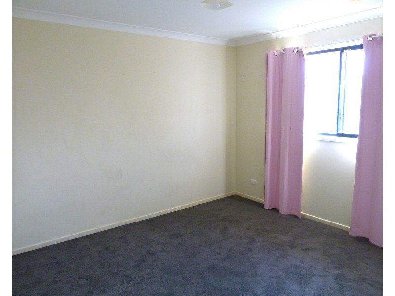 14 White Gum Way, Cranbourne North VIC 3977