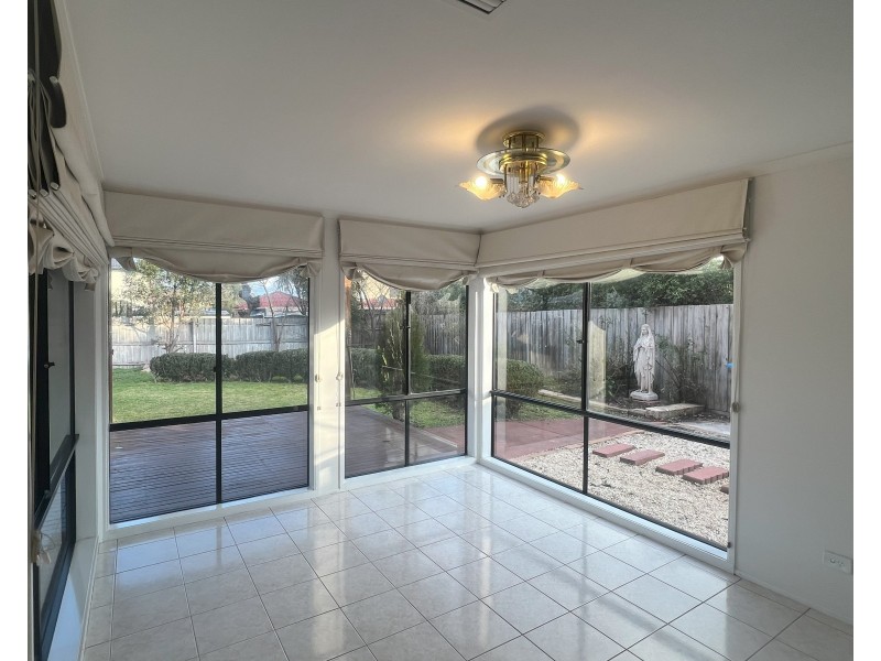 41 Robinswood Parade, Narre Warren South VIC 3805