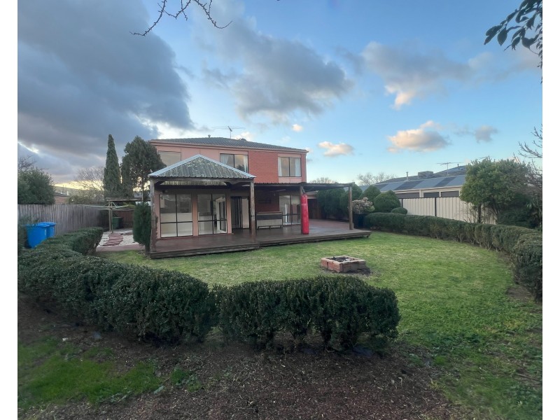 41 Robinswood Parade, Narre Warren South VIC 3805