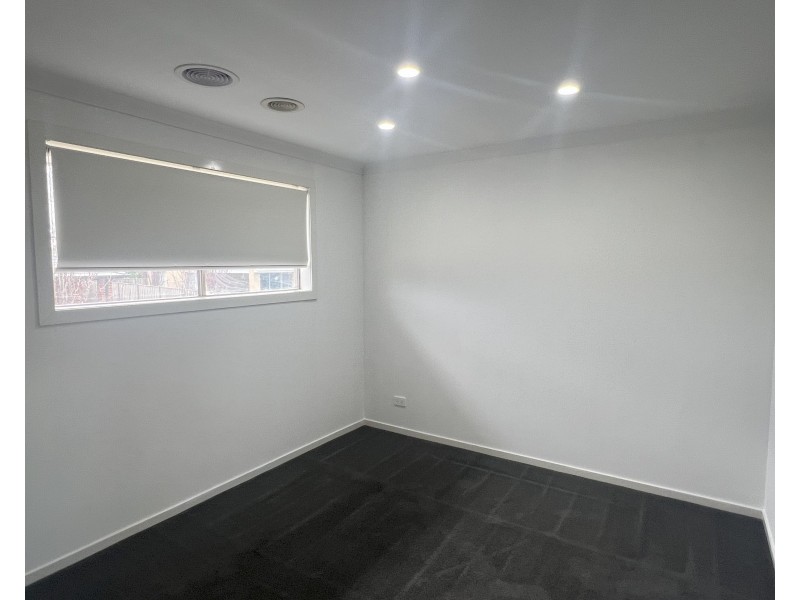 25 Observatory Street, Clyde North VIC 3978