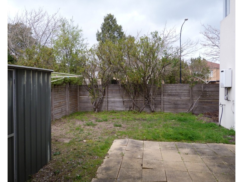 11/2 THE ENTRANCE, Pakenham VIC 3810