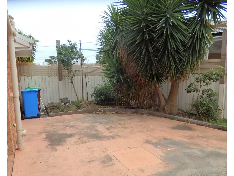 4 MARSHALL PLACE, Hallam VIC 3803