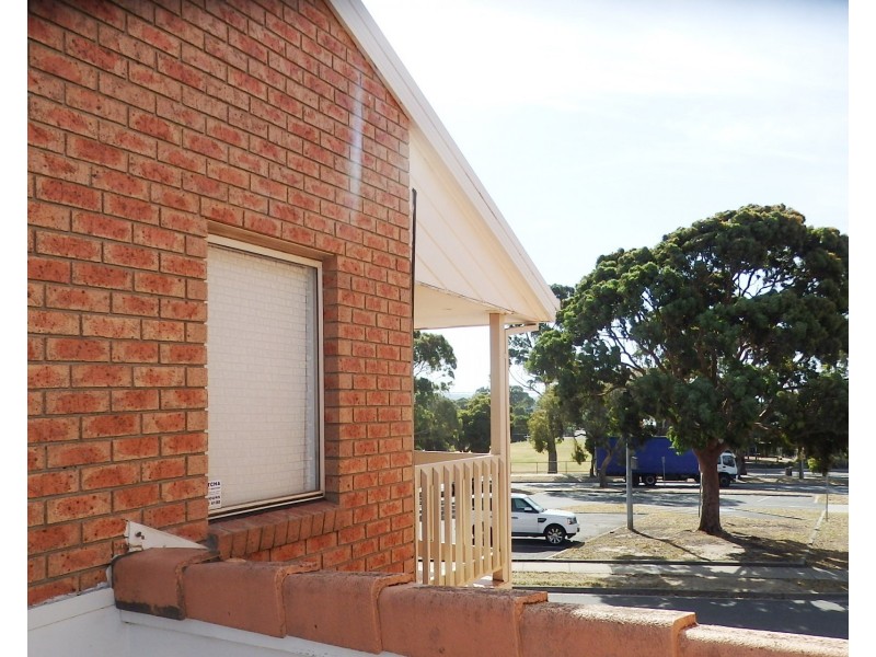 4 MARSHALL PLACE, Hallam VIC 3803