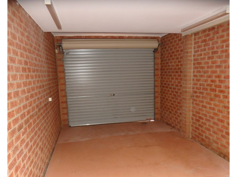 4 MARSHALL PLACE, Hallam VIC 3803