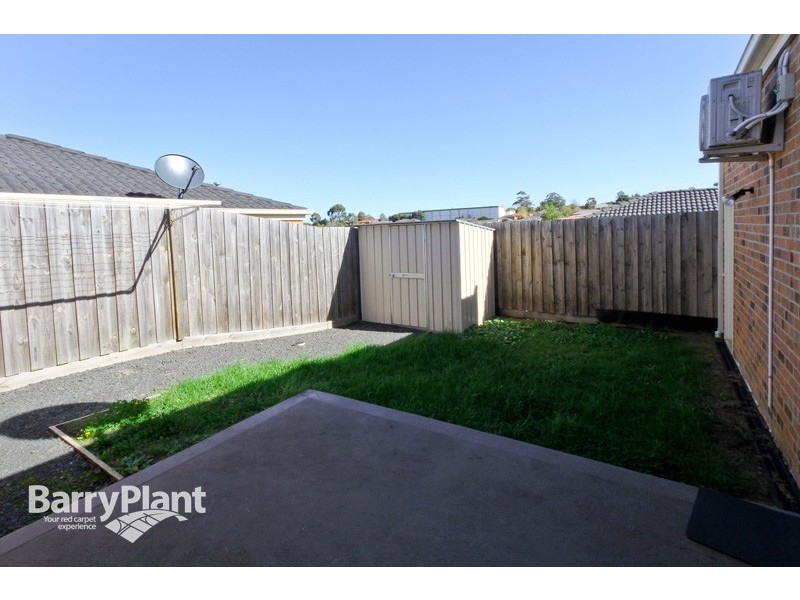 12/18 Ben Drive, Pakenham VIC 3810