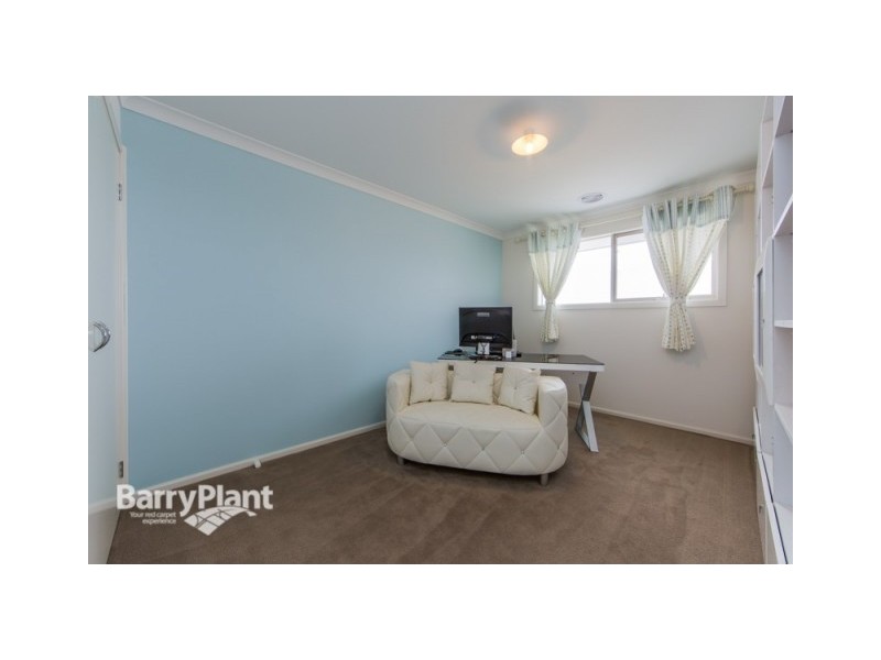 11 Lowell Drive, Keysborough VIC 3173