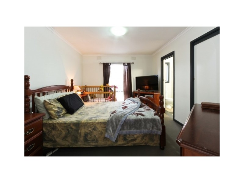 14 Brigalo Crt, Keysborough VIC 3173