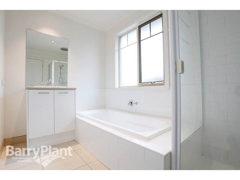 5/3 Sunline Ave, Noble Park North VIC 3174