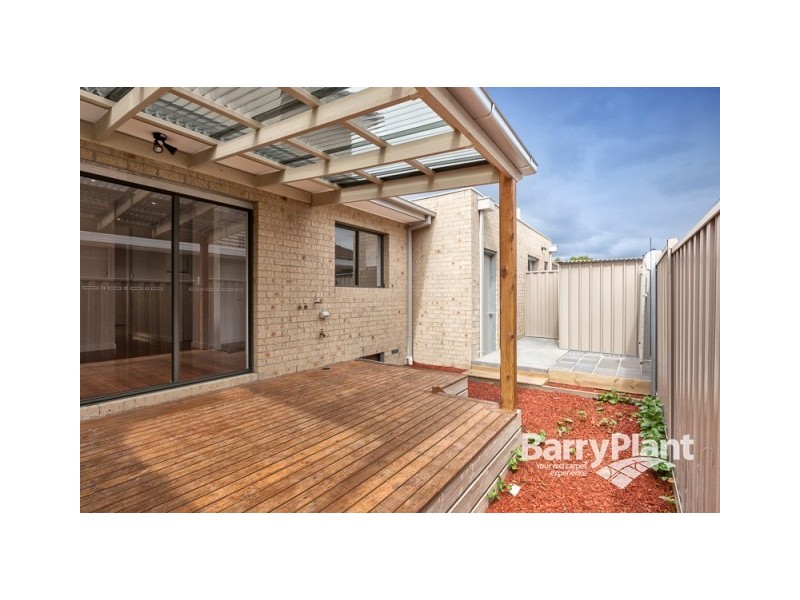 5/8 Peter Crt, Dandenong VIC 3175