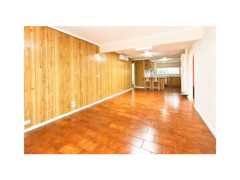 8 Murray Close, Noble Park VIC 3174