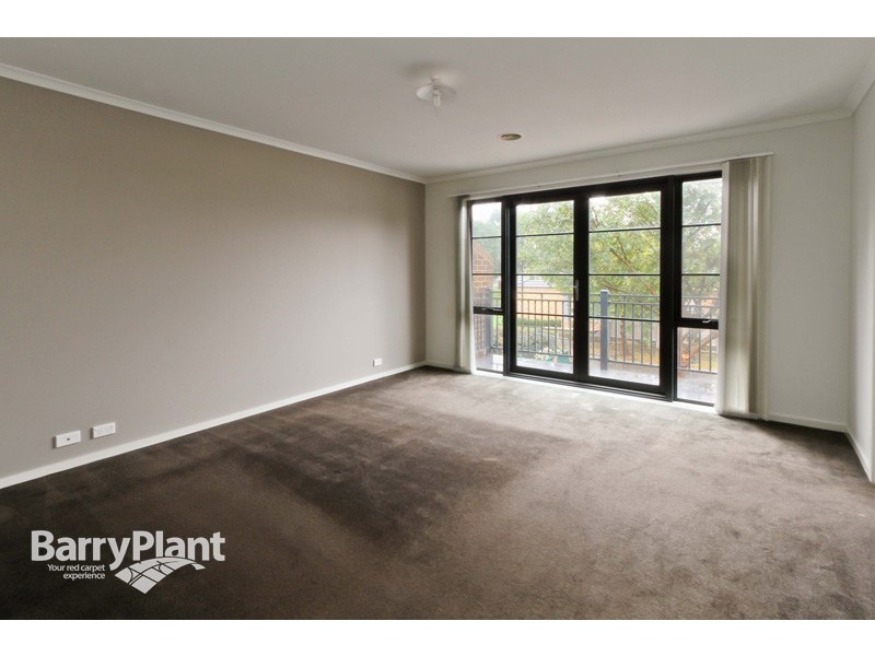 13 Ivory Cres, Springvale South VIC 3172
