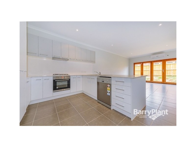 16/2-22 Breanne Place, Keysborough VIC 3173
