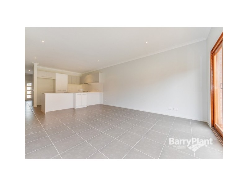16/2-22 Breanne Place, Keysborough VIC 3173