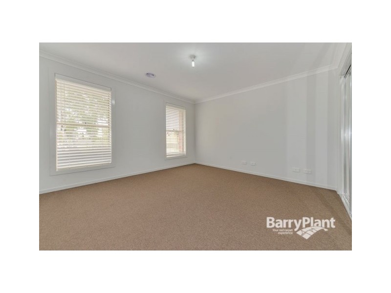 16/2-22 Breanne Place, Keysborough VIC 3173