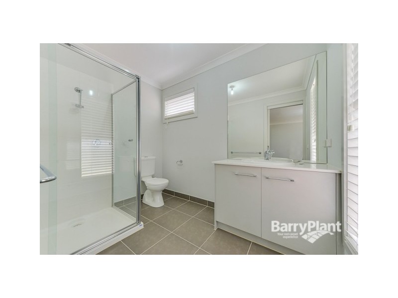 16/2-22 Breanne Place, Keysborough VIC 3173