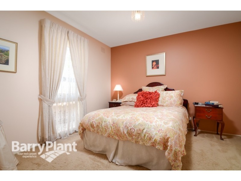 14 Inglebrae Court, Noble Park North VIC 3174