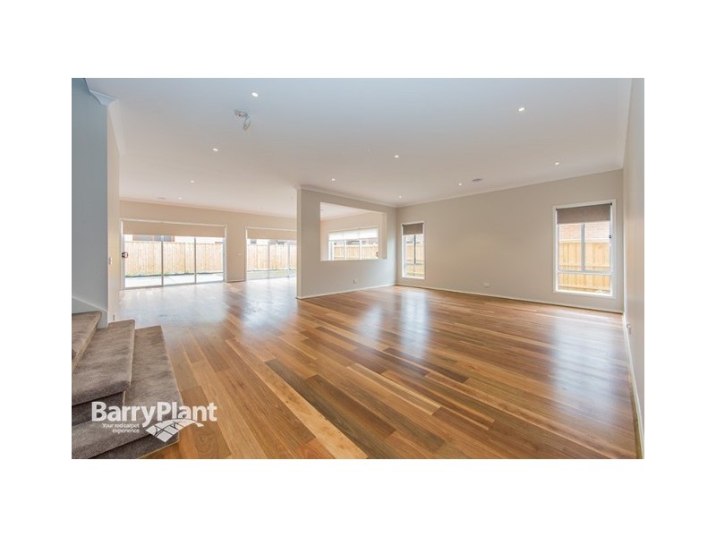 17 Havenstone Drive, Keysborough VIC 3173