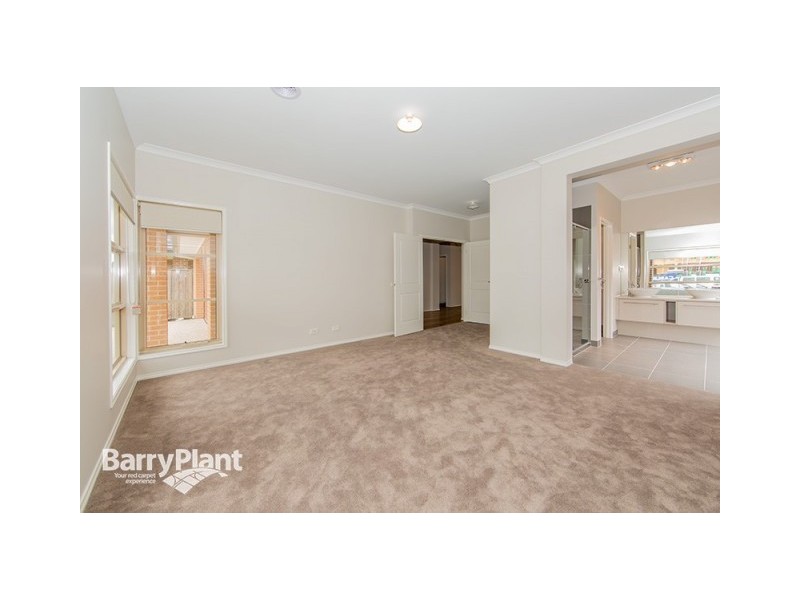 17 Havenstone Drive, Keysborough VIC 3173