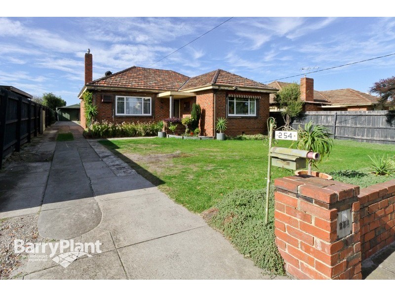 254 Warrigal Road, Cheltenham VIC 3192