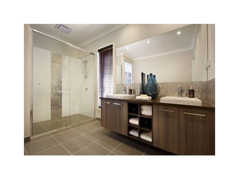 16 Maxfield Road, Keysborough VIC 3173