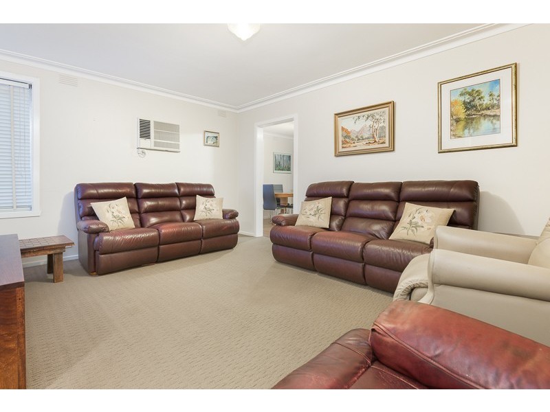40 Kuringgai Crescent, Noble Park VIC 3174