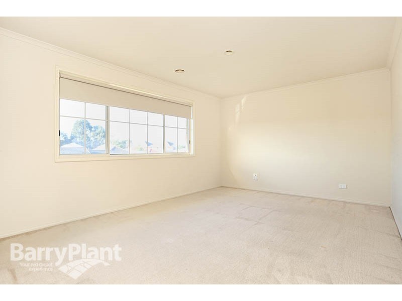 27/36-40 Hennessy Way, Dandenong North VIC 3175