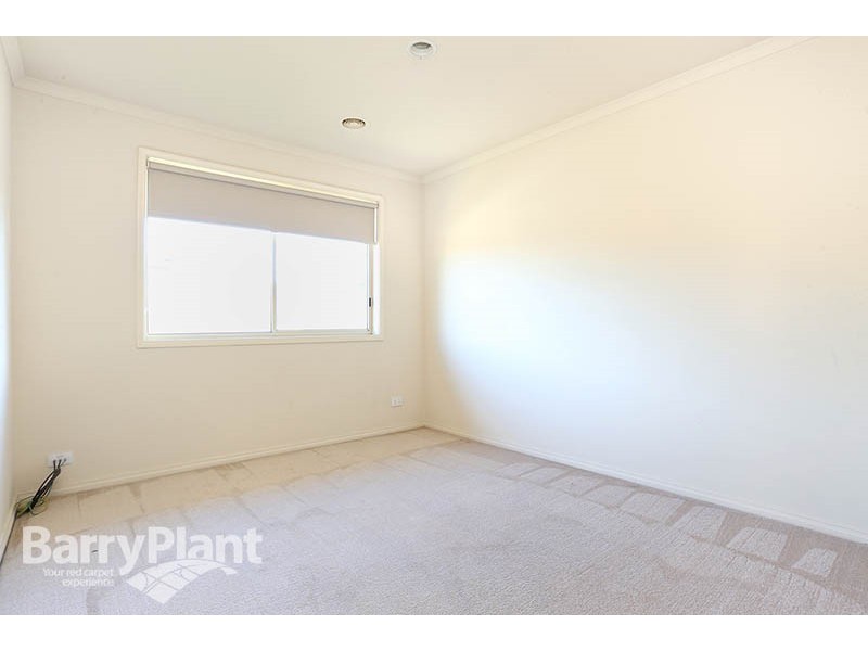 27/36-40 Hennessy Way, Dandenong North VIC 3175