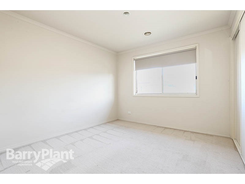 27/36-40 Hennessy Way, Dandenong North VIC 3175