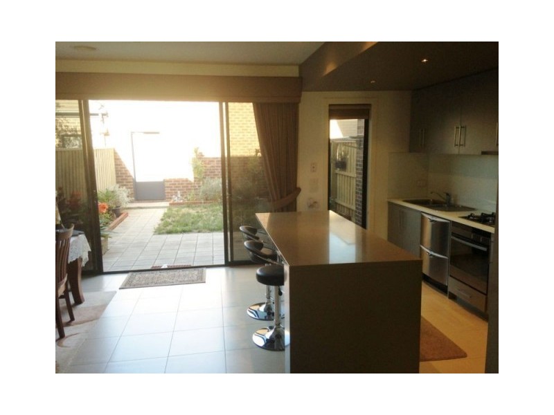 20 Botanic Drive, Clayton South VIC 3169